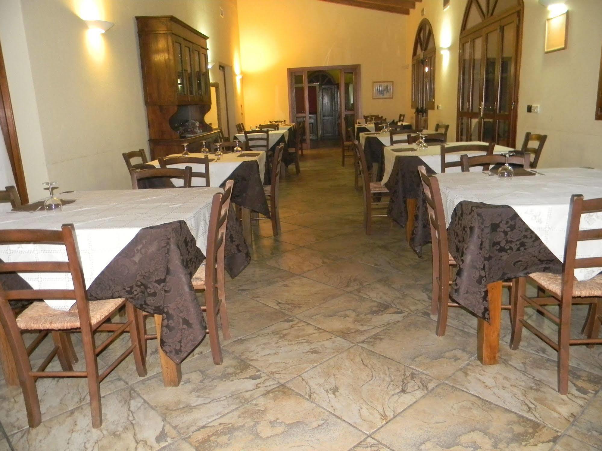 Hotel Sport Village Iglesias Εξωτερικό φωτογραφία